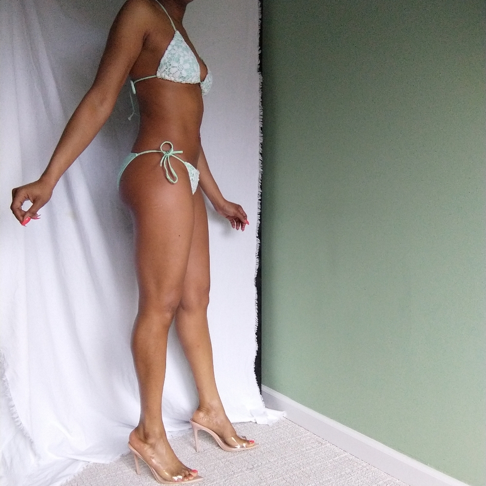 Women's mint green Xhilaration bikini set - Picture 3 of 8
